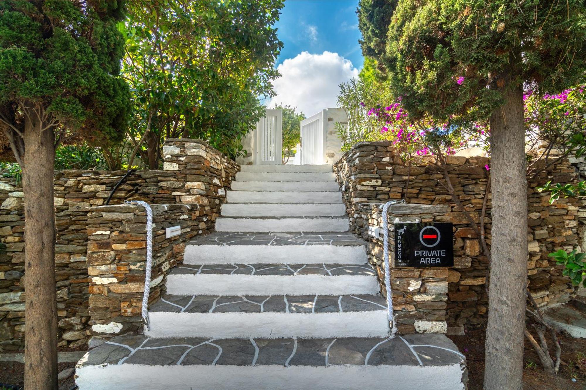 Rabagas Suites Luxury - In The Heart Of Sifnos Apollonía Exterior foto